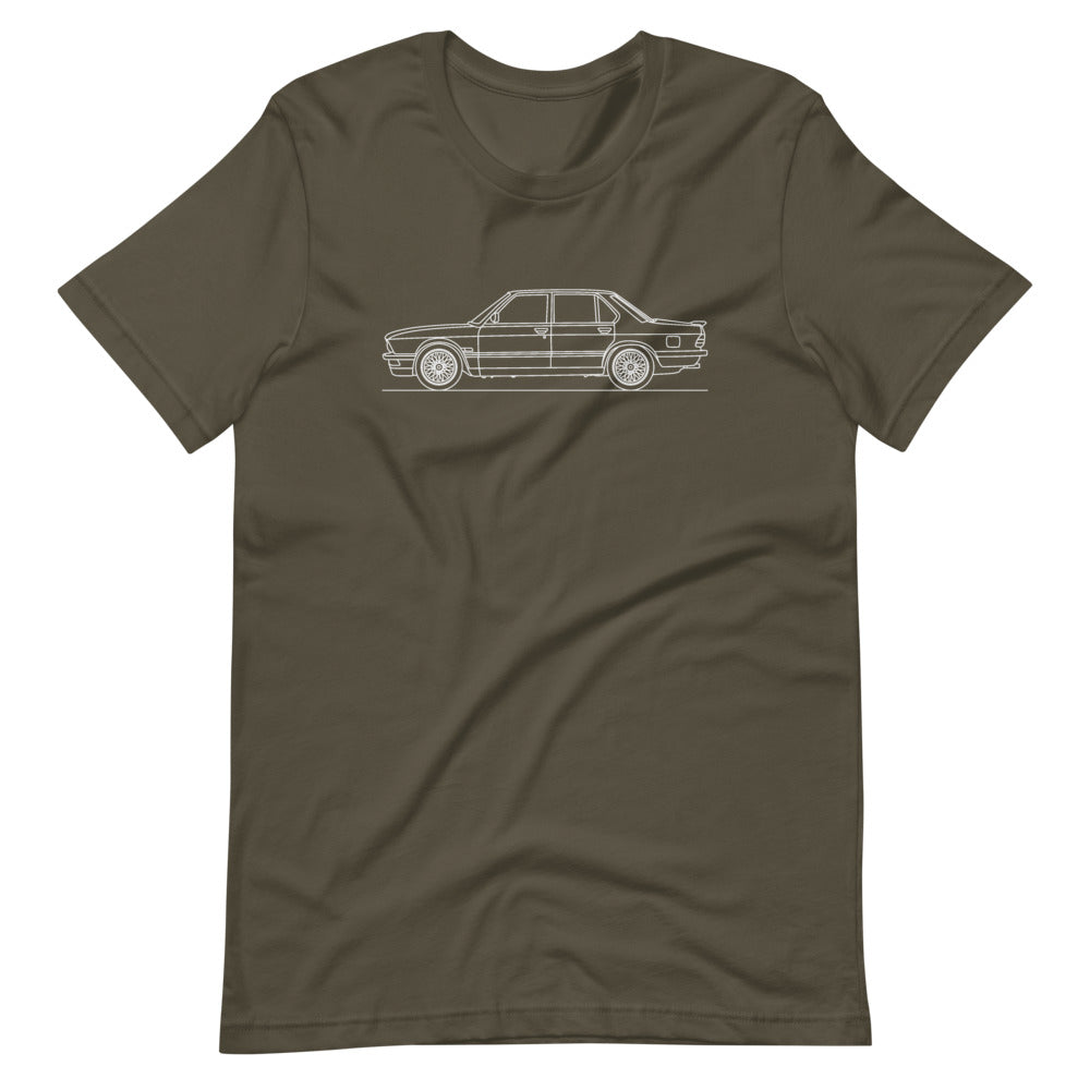 BMW E28 M5 T-shirt Army - Artlines Design