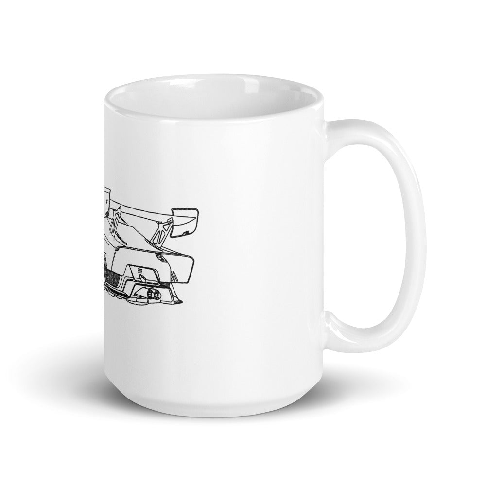 Porsche 935 RTQ mug displayed on a table